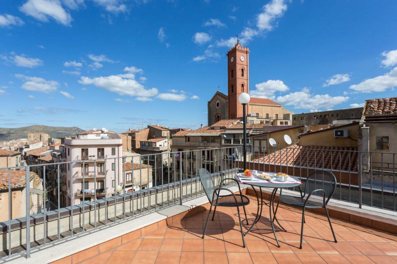 Case Spazioscena - Polimnia Castelbuono  Exterior photo